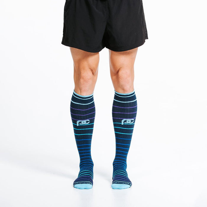 Marathon, Navy Blue Lines - PRO Compression